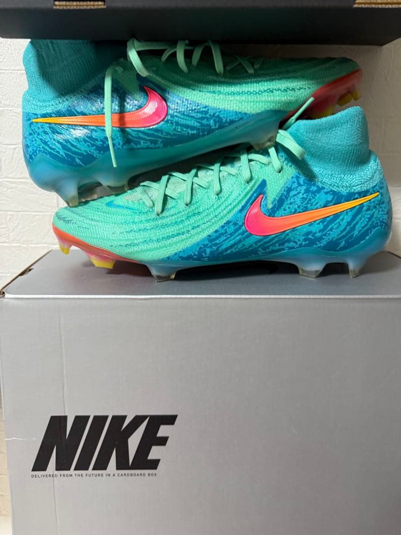 NIKE ファントムGXエリート(FG)サッカーシューズ アクアブルー/ピンク