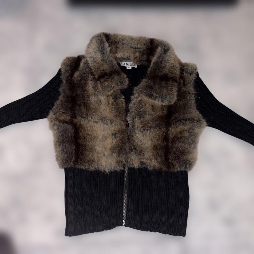 Iamgia アイアムジア ファートップス