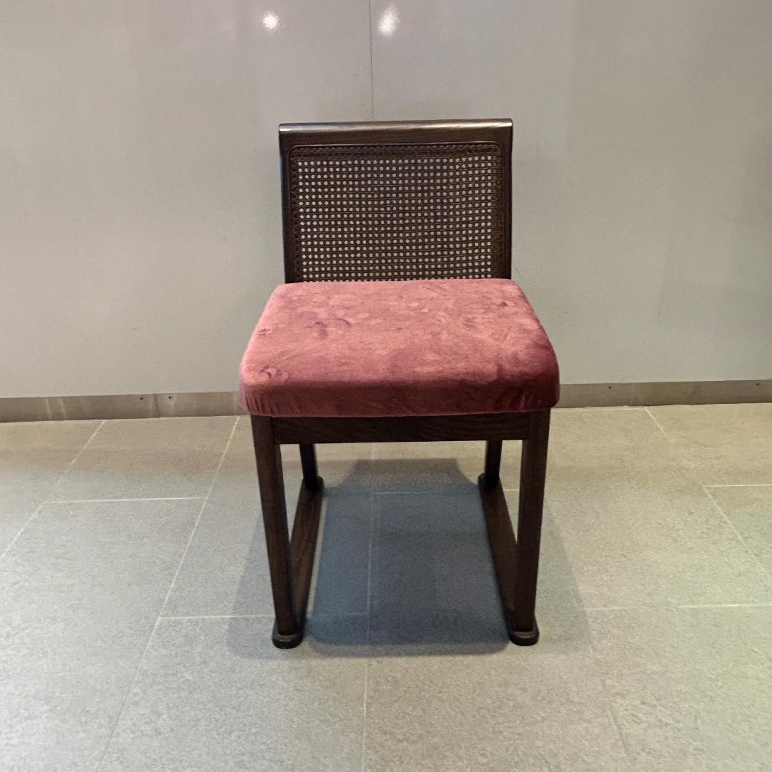 期間限定値下♥【高梨産業 ＲＯＢＩＮ】　オーク無垢材　ドレッサー 椅子付き