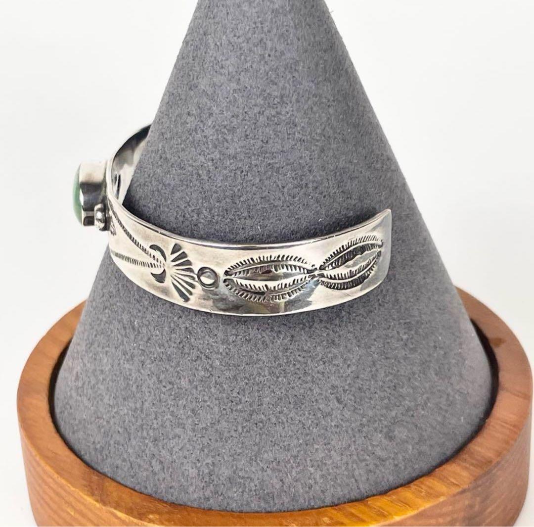 NAVAJO ナバホ sterling スタンプワーク ライトグリーン　黄緑