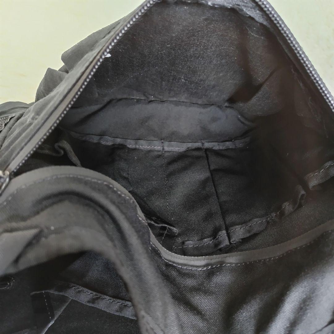 ミステリーランチ USA インベーダー メッセンジャーバッグ ショルダー 大容量