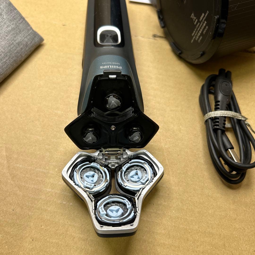 PHILIPS 5000 Series S5882/66 電気シェーバー