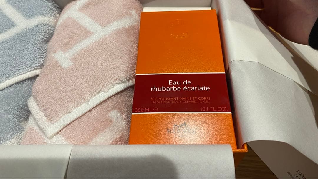 エルメス　ボディソープ+タオル