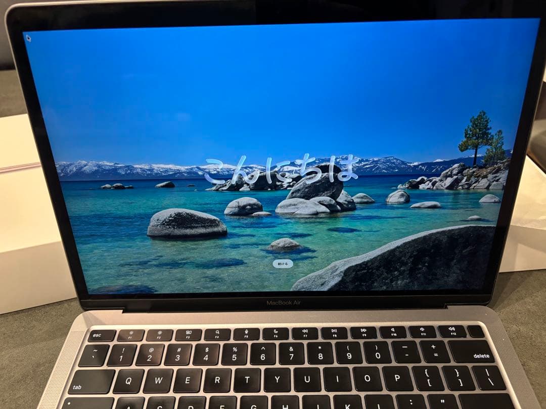 MacBook本体 Apple MacBook Air (M1, 2020) 16GB 1T