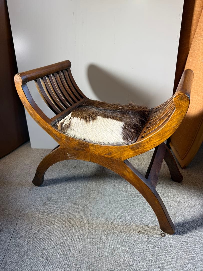 カルティニチェア スツール 毛付き座面 バリ家具 アンティーク 現状品