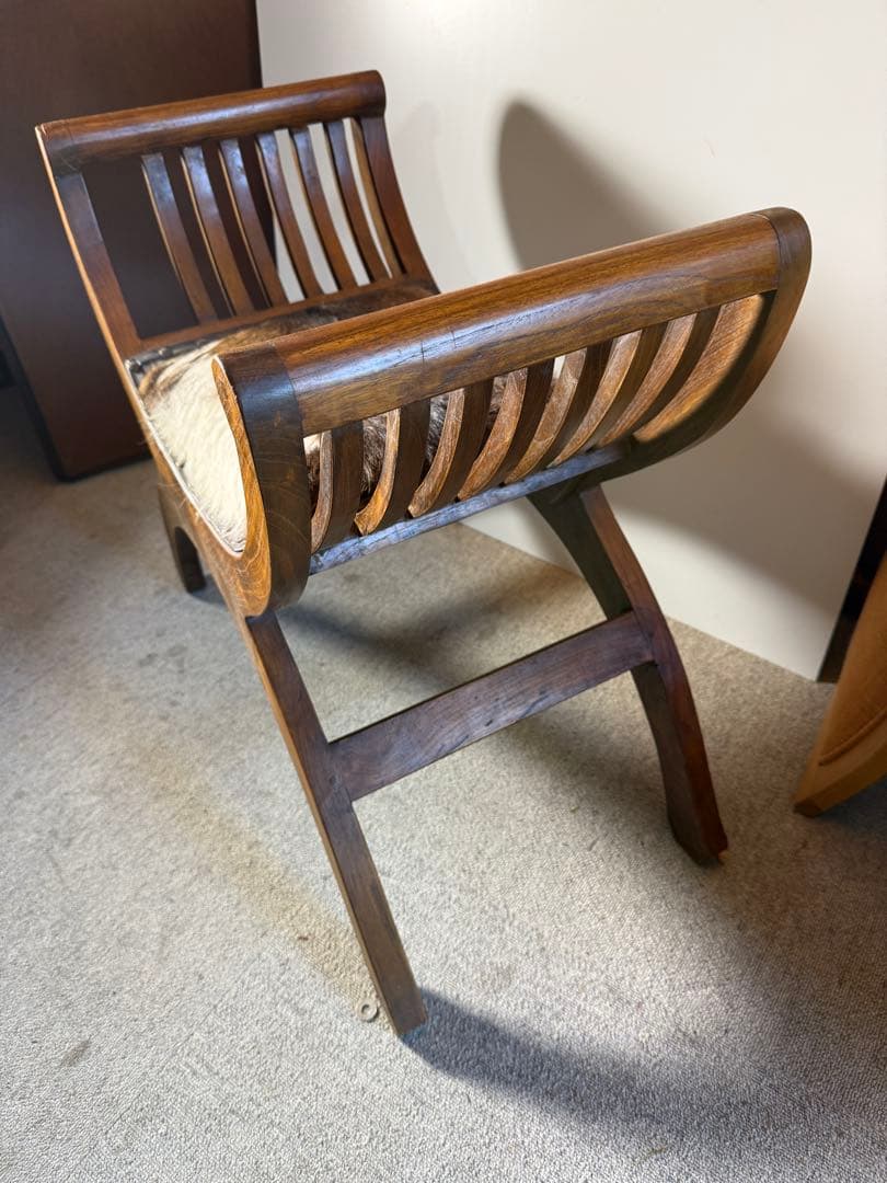 カルティニチェア スツール 毛付き座面 バリ家具 アンティーク 現状品