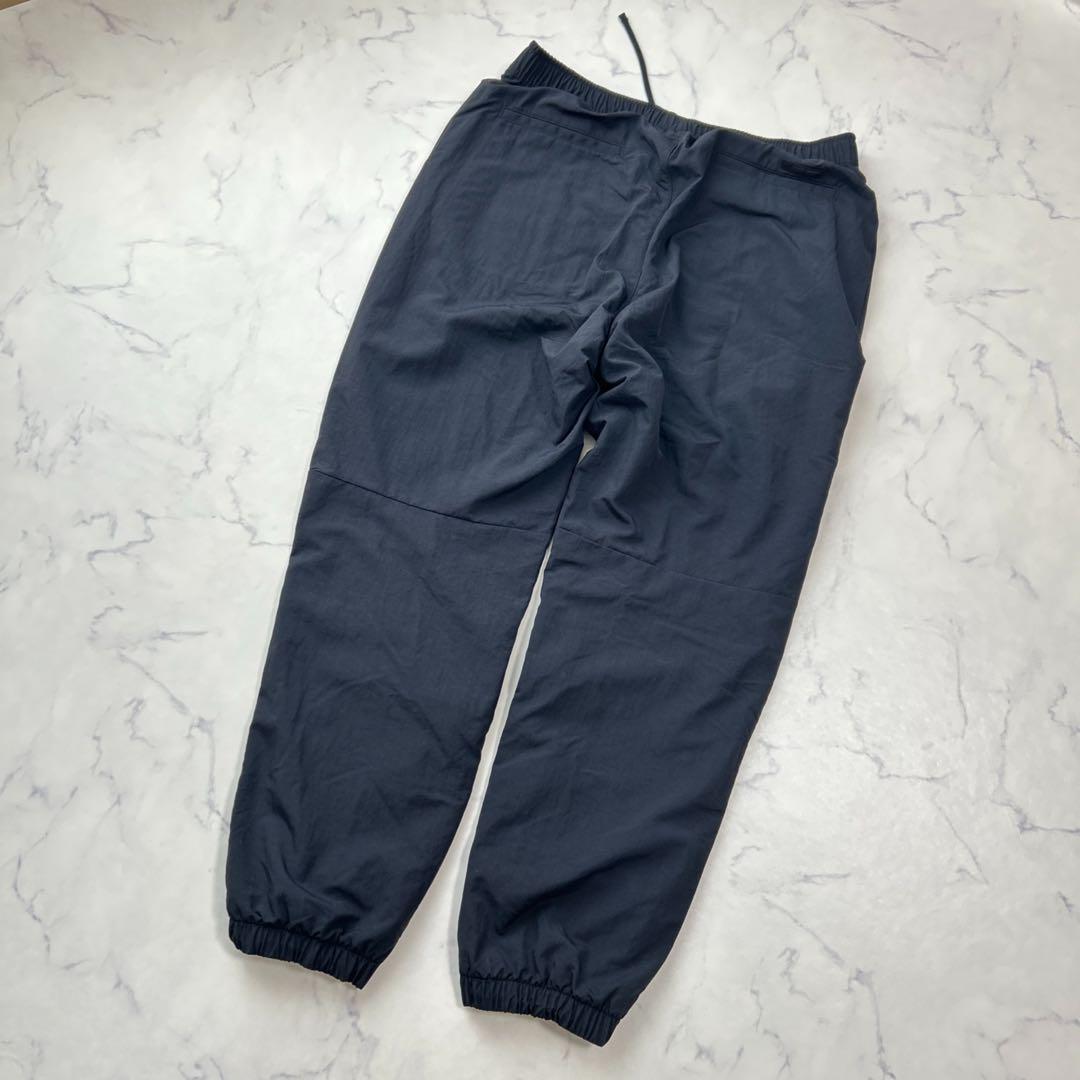 新品　デサント メンズ ウインドフルジップ　上下セット　ナイロンジャケット