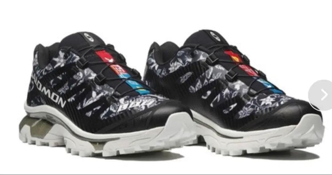 サロモン　スニーカー SALOMON XT-4 OG NEEDLEPOINT