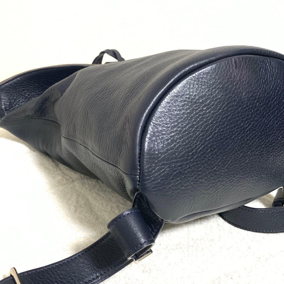 HIROFU ヒロフ 縄編み リュック Hロゴ シボ革 ネイビー