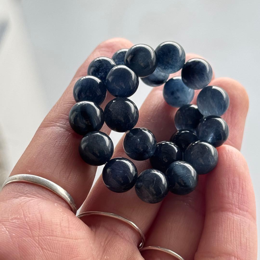 naoki　美品　濃いめブルーラビットヘアルチルブレスレット　NO.468