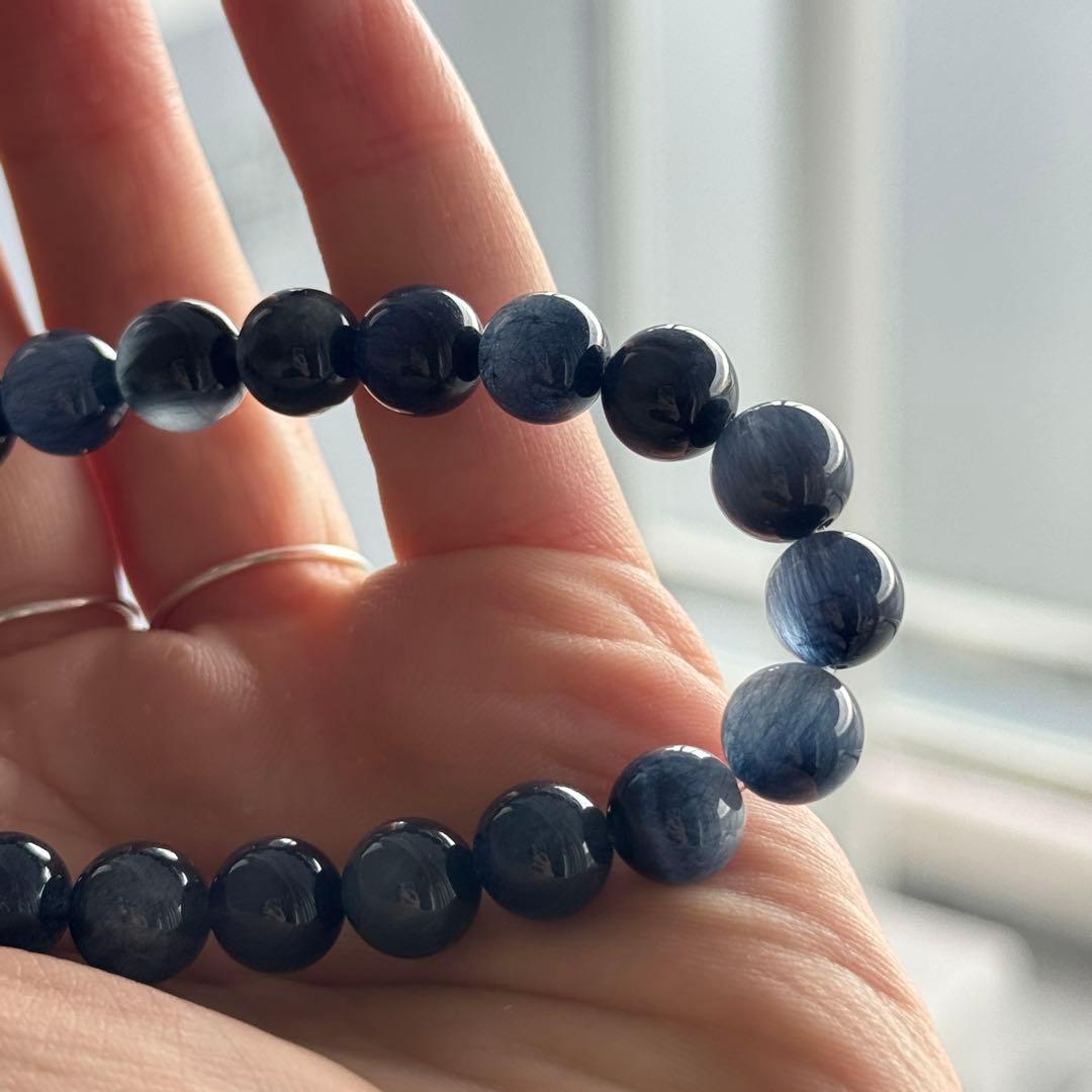 naoki　美品　濃いめブルーラビットヘアルチルブレスレット　NO.468