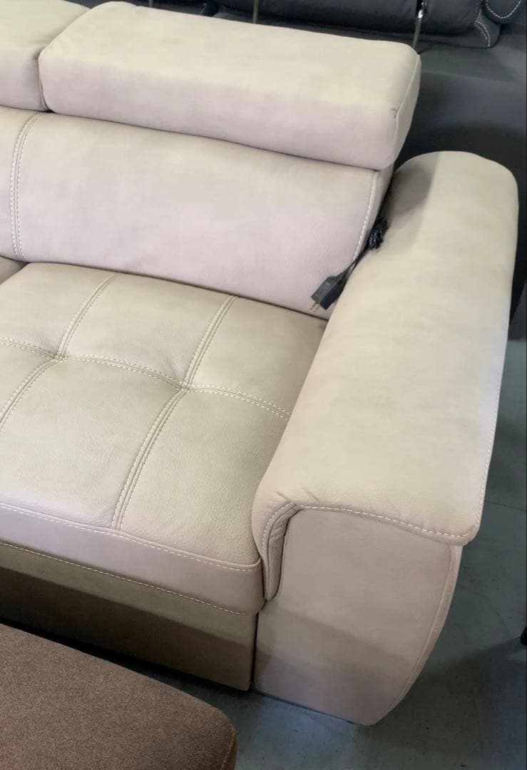 新品未使用　ソファ　ソファベッド　 収納箱　￼USBポート付き　(滋賀県内のみ)