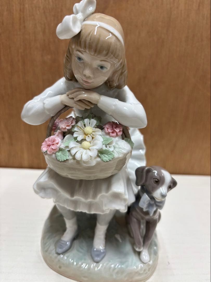 リアドロ (花咲く季節)