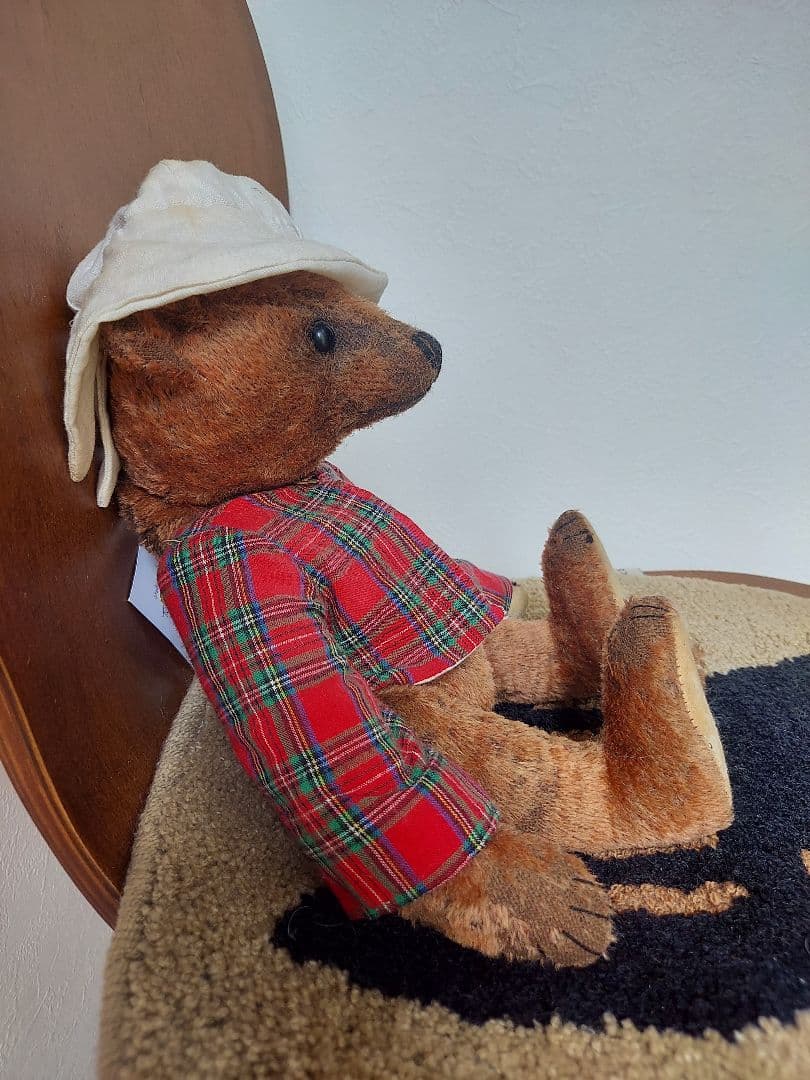 人気海外作家　フォーゲットミーノット　メアリーさんのベア