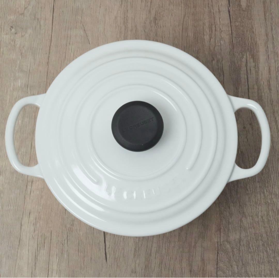 【新品】LE CREUSET　シグニチャーココット ロンド ホワイト　18cm