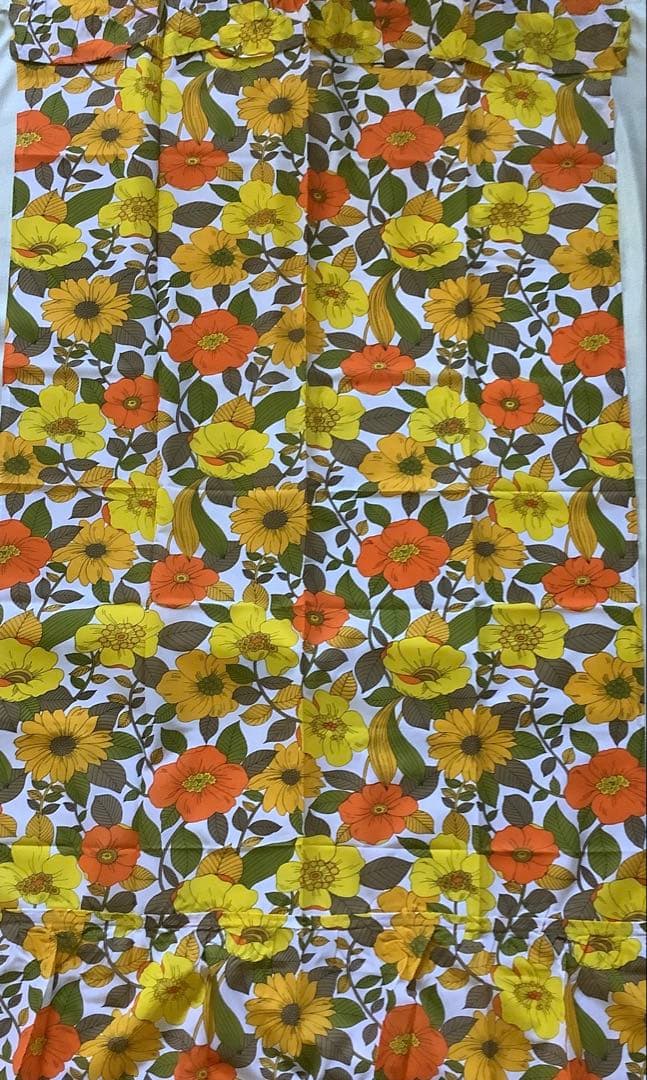 レトロ　カーテン