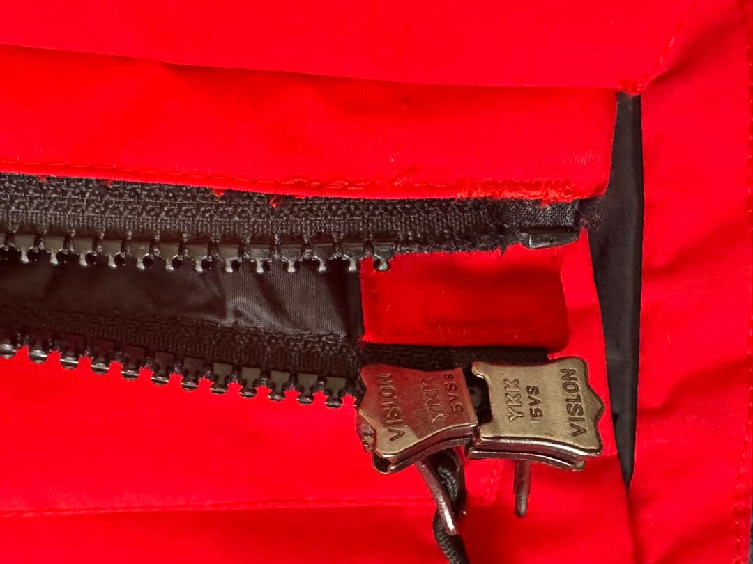 cHaLzThe North Face Supreme ジャケット赤XL