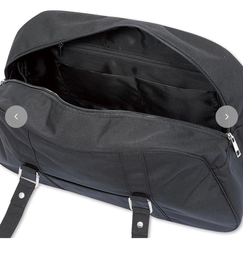 アベイル　日焼けキティ ブラック ボストンバッグ