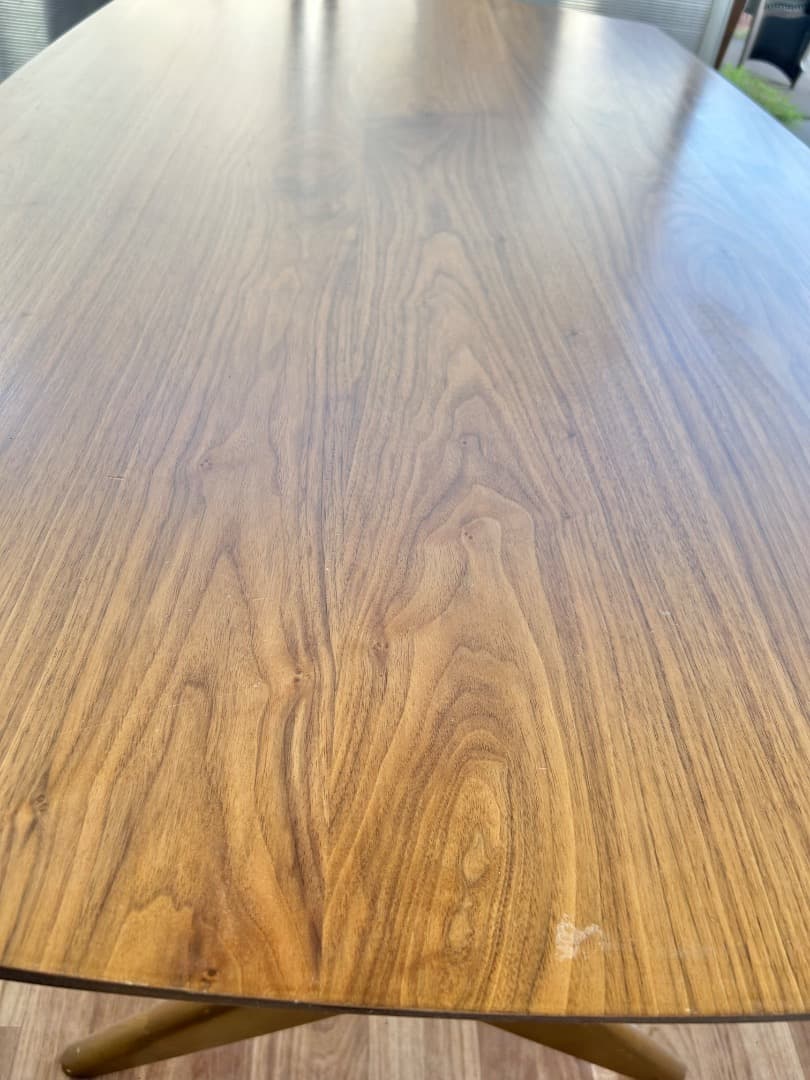 ニトリ　リラックス　ダイニングテーブル　机　オシャレ　インテリア　モダン