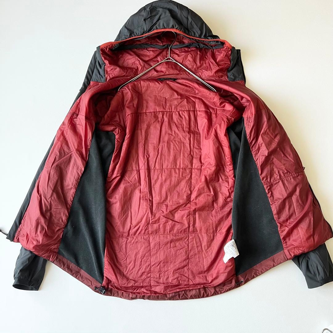 4971　toshi【美品】アークテリクス　アトムLTフーディ ジャケット