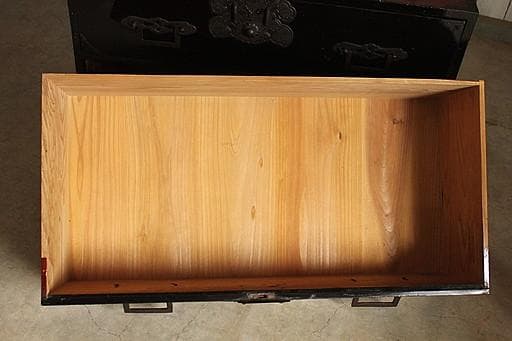 マカロン　時代庄内箪笥　兜金具　時代家具　収納タンス　古家具