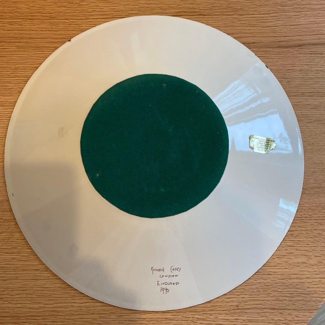 (リチャード　ケイシー）魚絵　鉄板皿の美術品　★直径　約35.7㎝