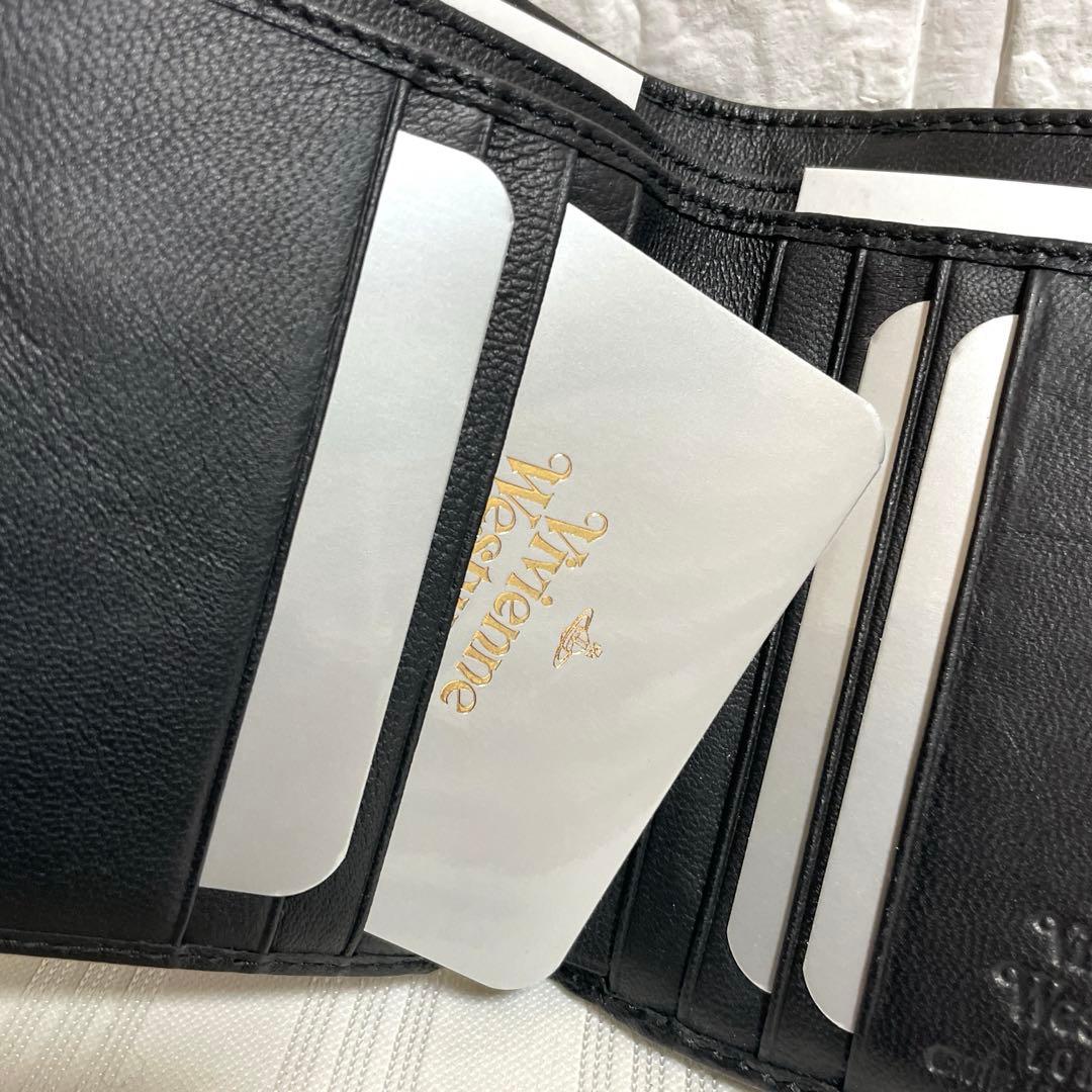 未使用品 Vivienne Westwood 折り財布 レザー ブラック オーブ