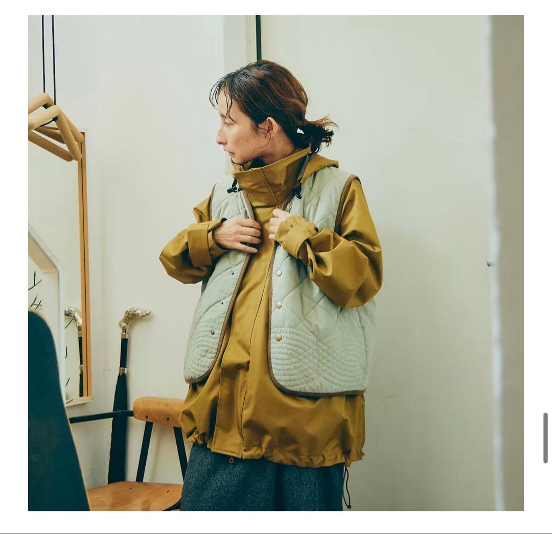 毎日着回したいキルティングベスト　よしいちひろさんコラボ　ライトカーキ　完売品