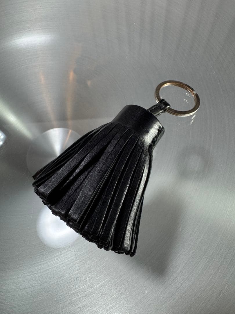 エルメス カルメン キーホルダー 入手困難　確実正規品　黒