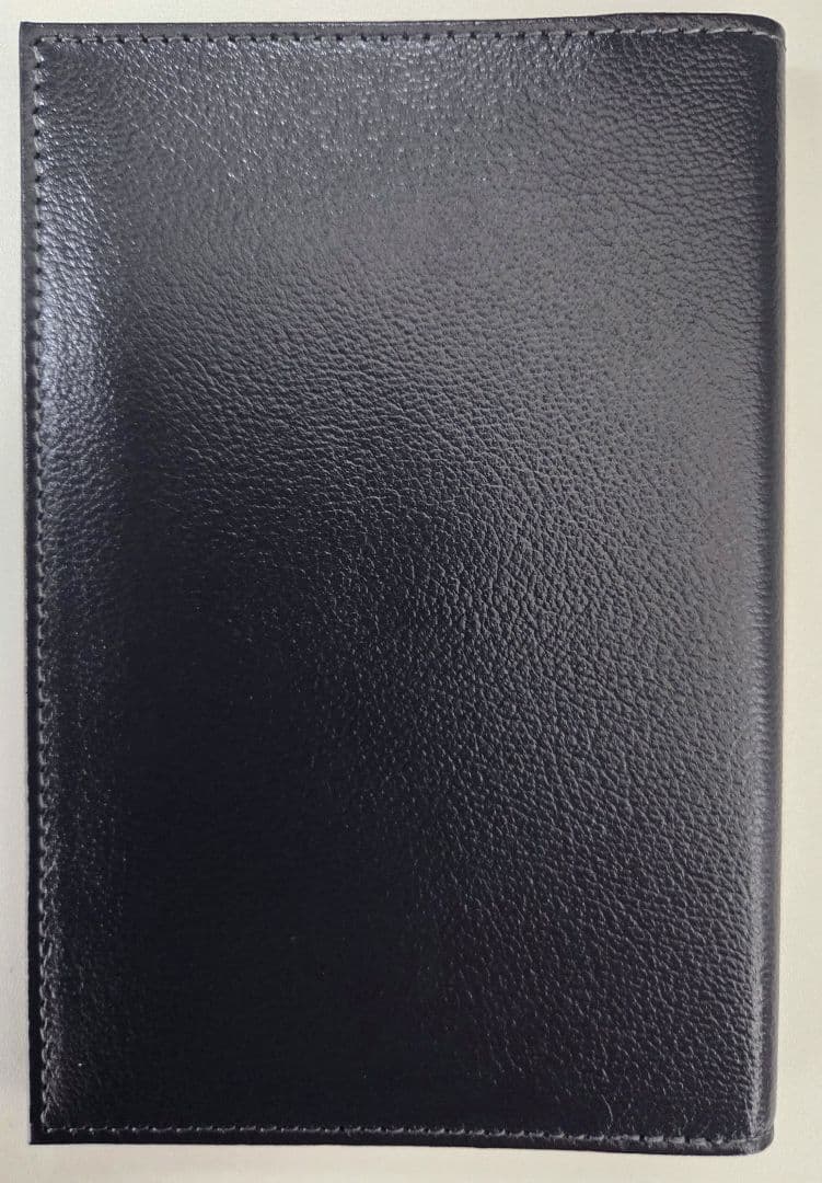 【非売品】ANA ダイヤモンドステータスロゴ入り パスポートケース