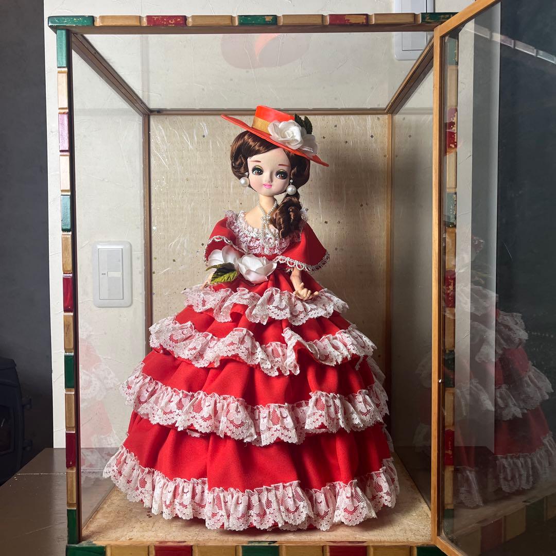 【昭和レトロ】フランス人形 ポーズ人形 赤いドレス ガラスケース入りヴィンテージ