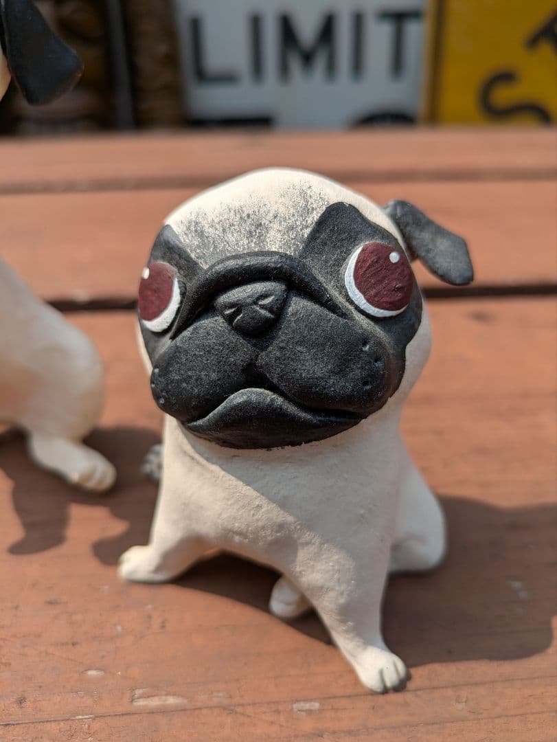 可愛い❤️パグちゃん。縁起物、陶器人形、置物、犬人形、ブサカワ　作家