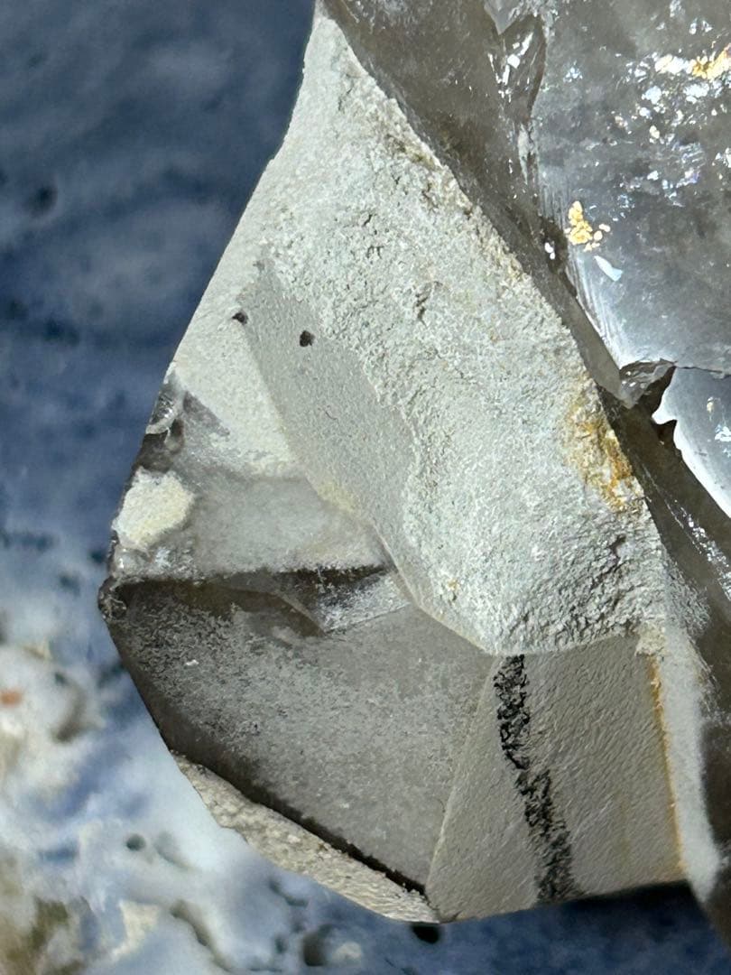 スモーキークォーツファントム　カオリナイト共生　天然石