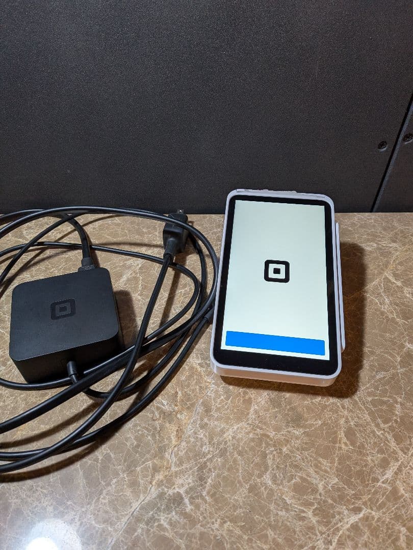 スクエアターミナル ホワイト 充電器付き 【レシート5個付】