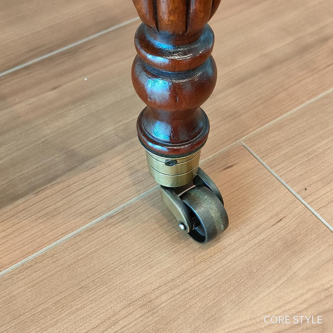 希少　ヒッコリーチェア　キャスター付き　クラシック家具　太鼓鋲①