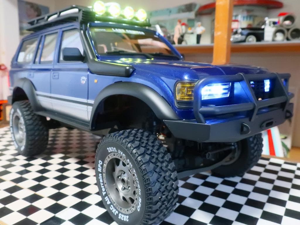 トヨタ ランドクルーザー LC80 ランクル クローラーRC カスタム VAN