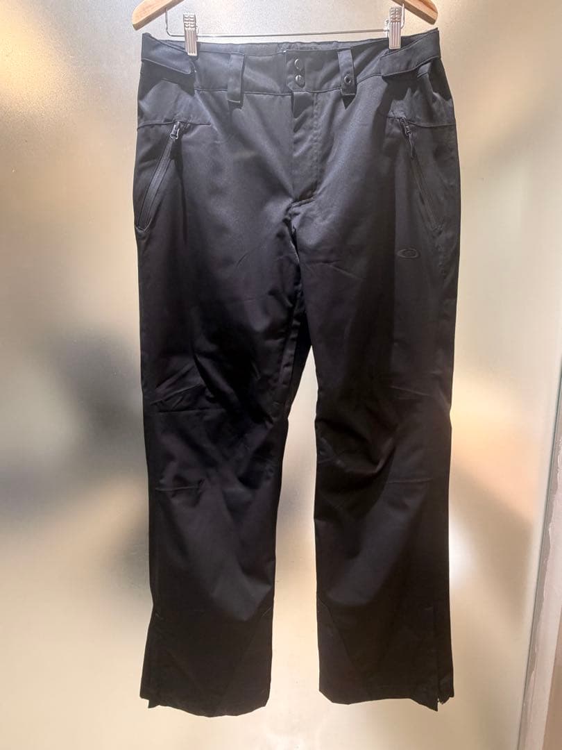 Oakley スノーボードウェア　上下セット　白黒