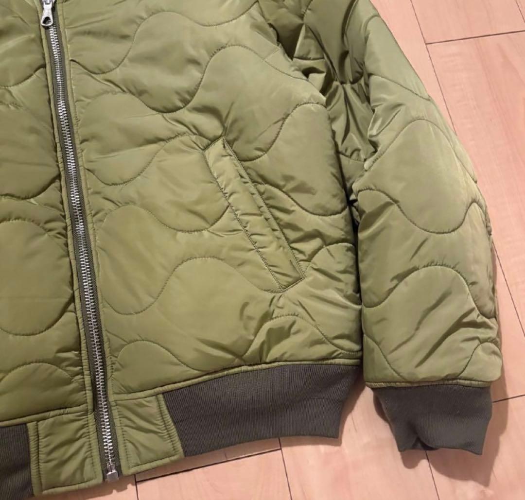 美品　stussyMA-1ジャケット Lサイズ