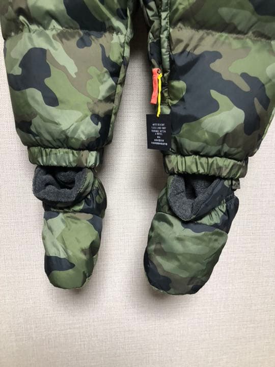 ギャップ　ベビーロンパース