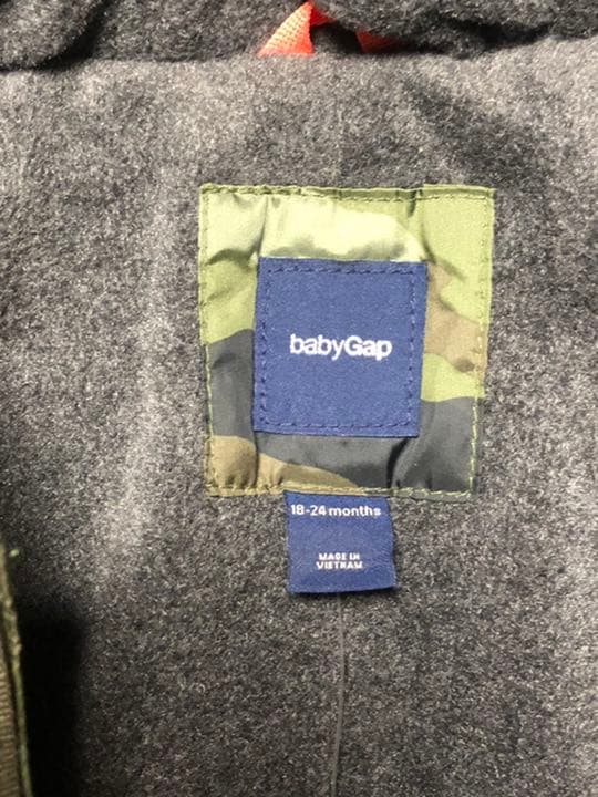 ギャップ　ベビーロンパース