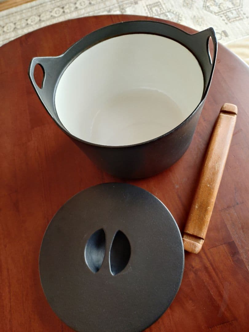 イッタラ 3L　 サルパネーバ キャセロール　　 い草の鍋敷き付