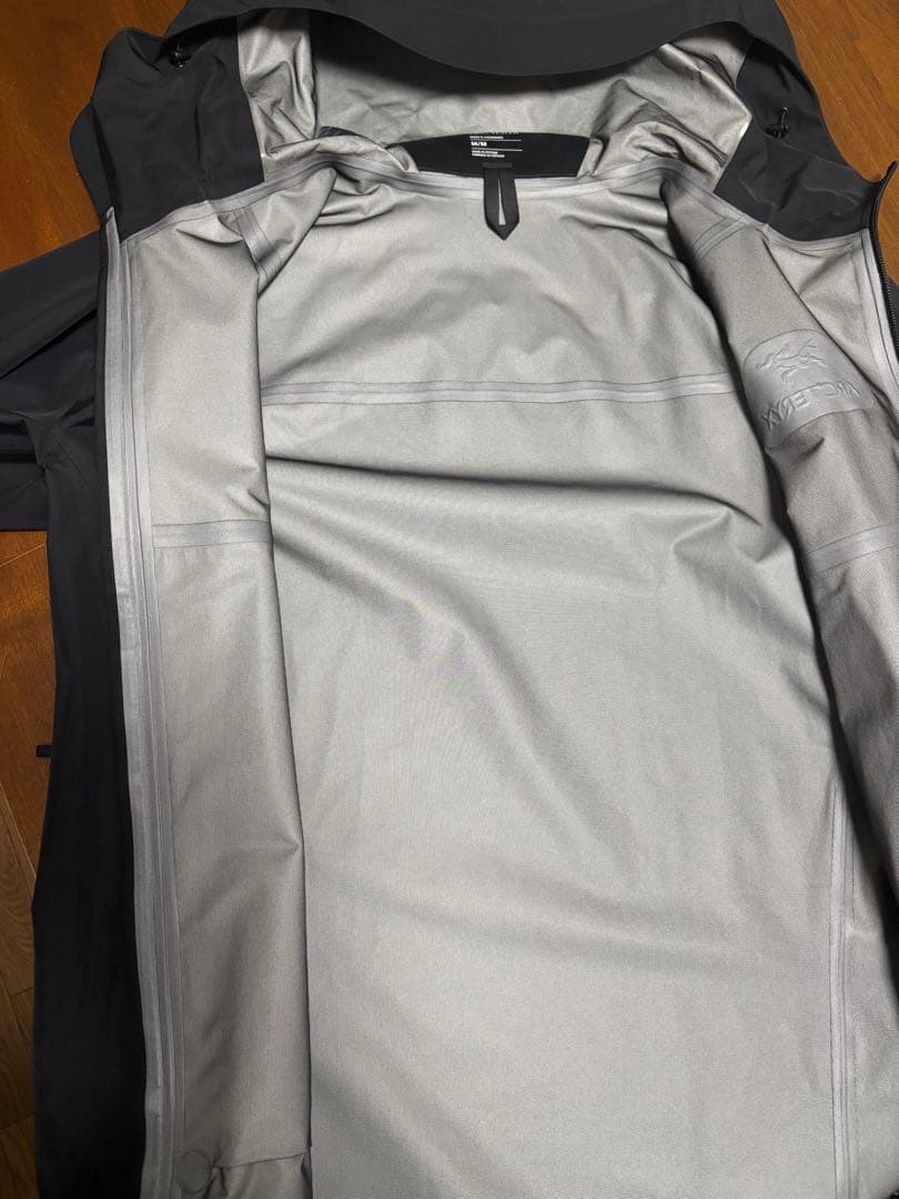 ベータLTジャケット　Beta LT 　Mサイズ　ブラック　2023年モデル