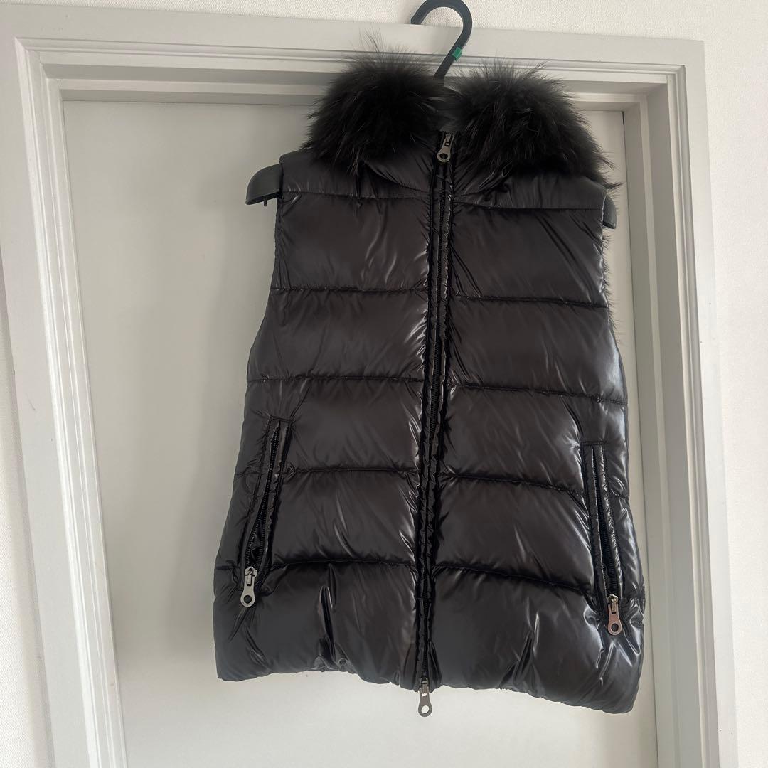 DUVETICA ダウンベスト　ブラック　38