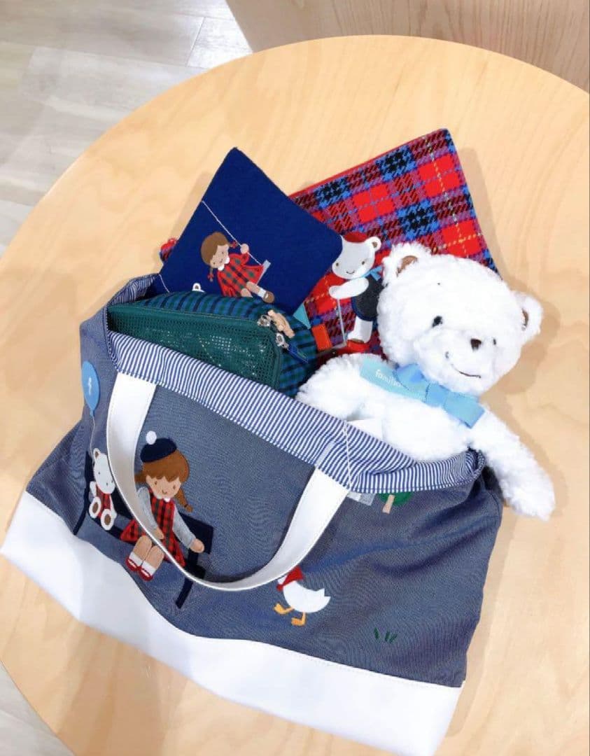 ファミリアfamiliar 70周年マチ付きデニム手提げバック