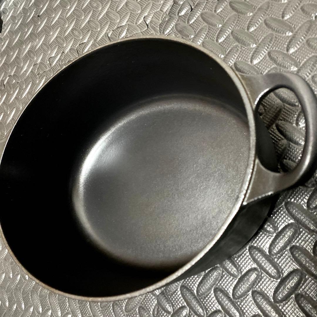 ル・クルーゼ オーバル 25cm ブラック 黒マットホーロー