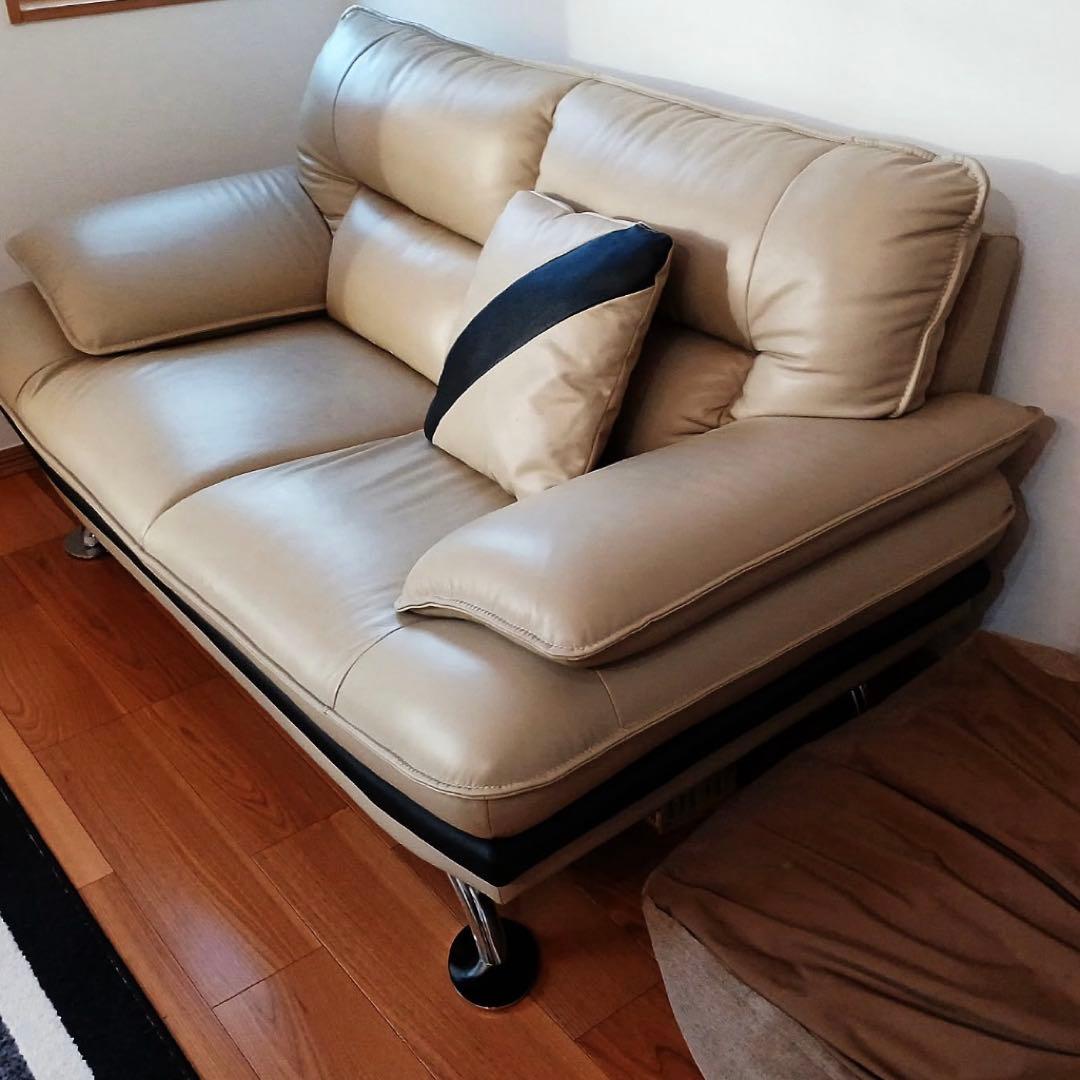 東京都のみ本日限定　ニトリ　2人用本革ソファ(ロゾ4 BE ホンカワ)