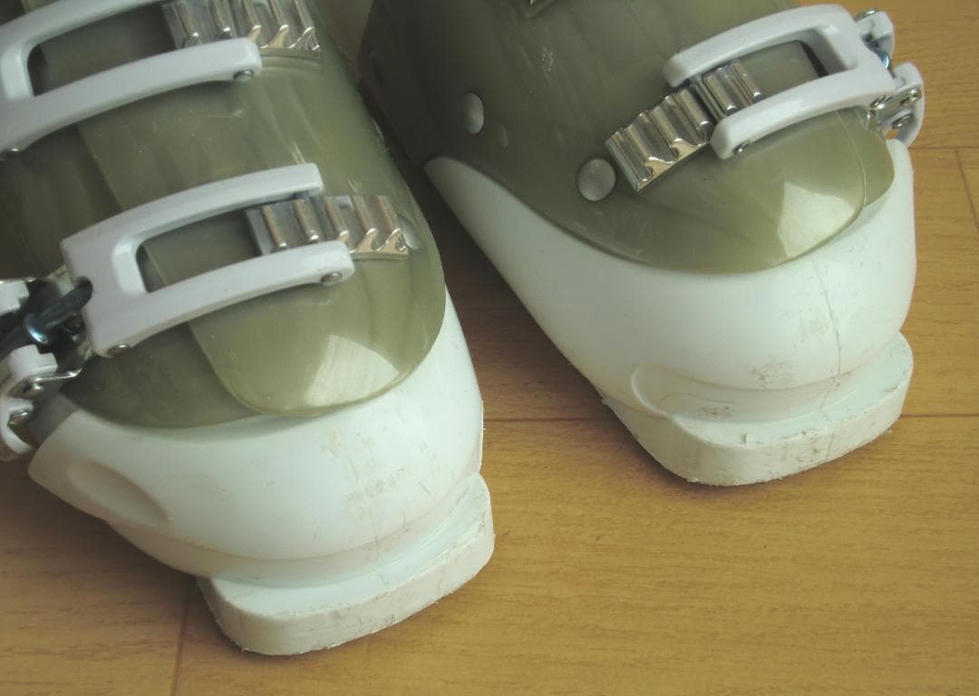 ■1月限定■送料無料■女性用スキーセット■板142靴23-23.5■メンテ付■