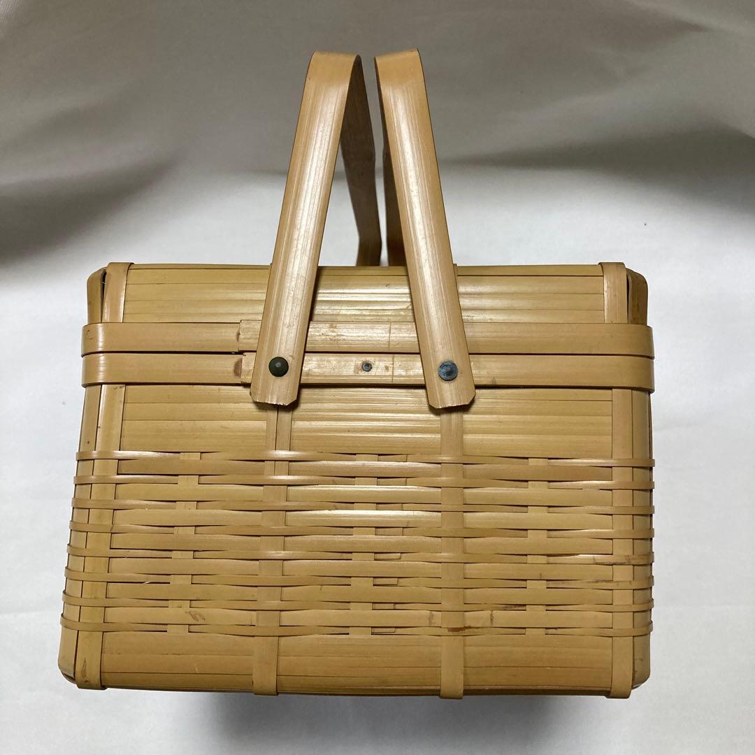 竹籠　バスケット　蓋・持ち手付き