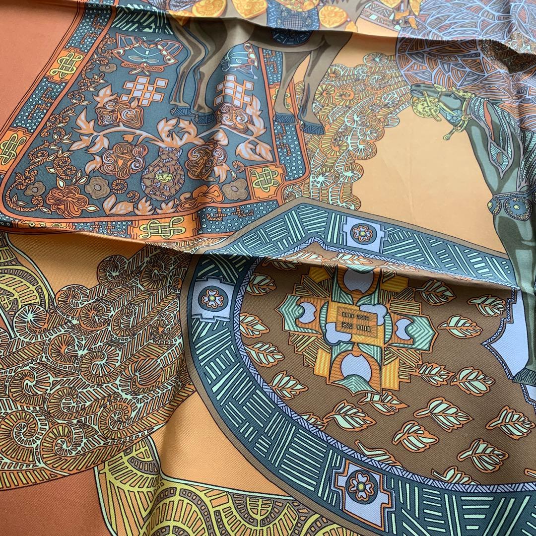 HERMES スカーフ　シルク　エルメス　カレ90