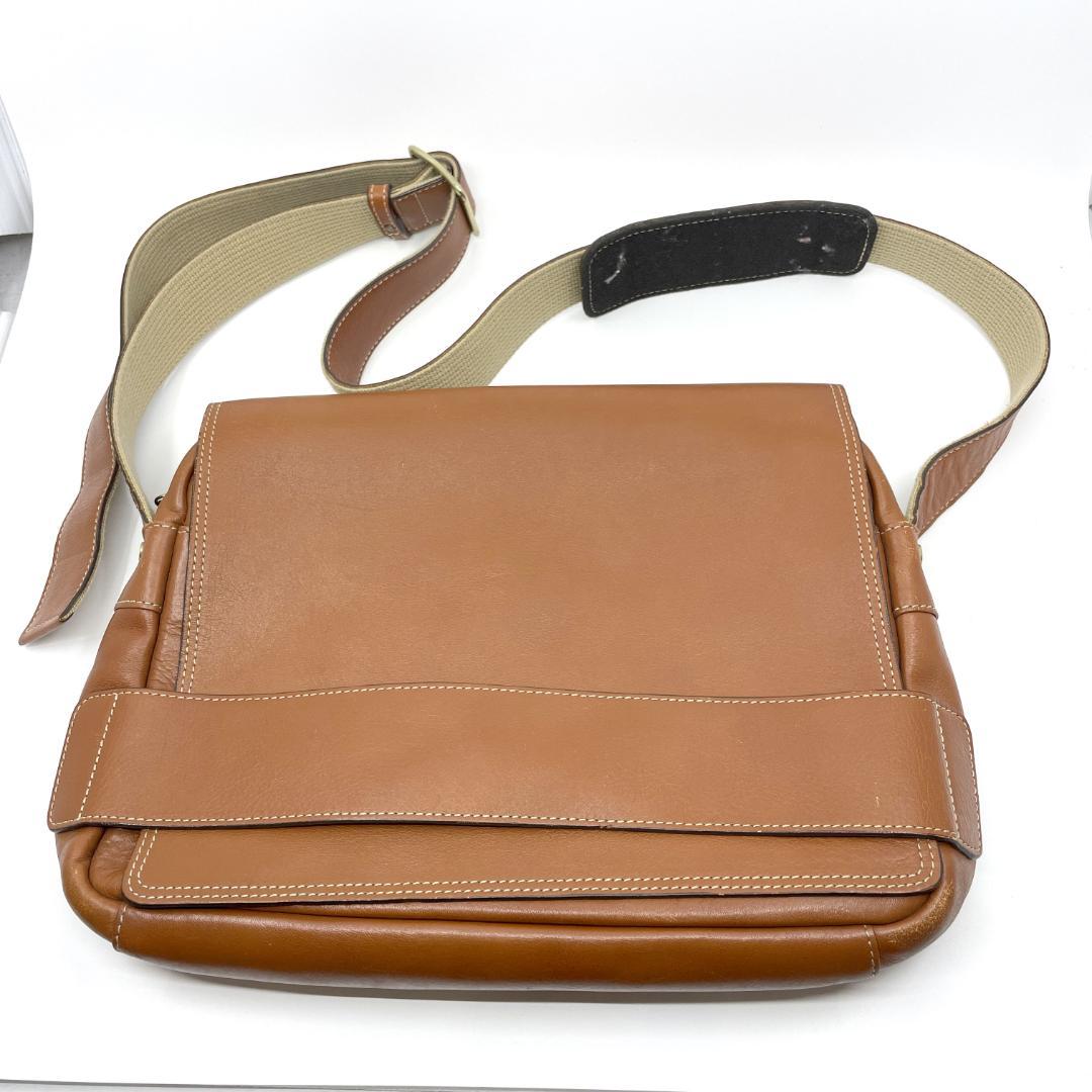 土屋鞄 ショルダーバッグ　メッセンジャーバッグ　ブラウン　レザー　スクエア